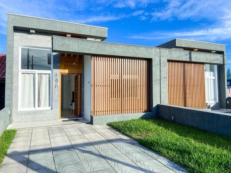 Casa Alto Padrão a 1 quadra do mar: 2ª foto da galeria de imagens do imóvel