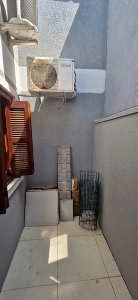 Casa de esquina a duas quadras do mar com 2 dormitórios: 13ª foto da galeria de imagens do imóvel