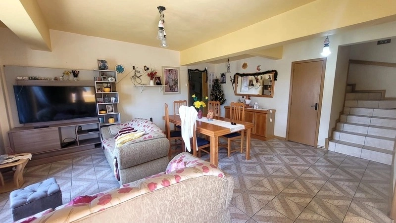 Casa com 3 dormitórios mobiliada na Zona Norte: 5ª foto da galeria de imagens do imóvel
