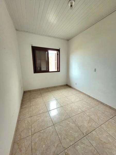 CASA MAIS BARATA DO GUARANI - PRÓXIMO AO SACOLÃO MAQUINÉ: 4ª foto da galeria de imagens do imóvel