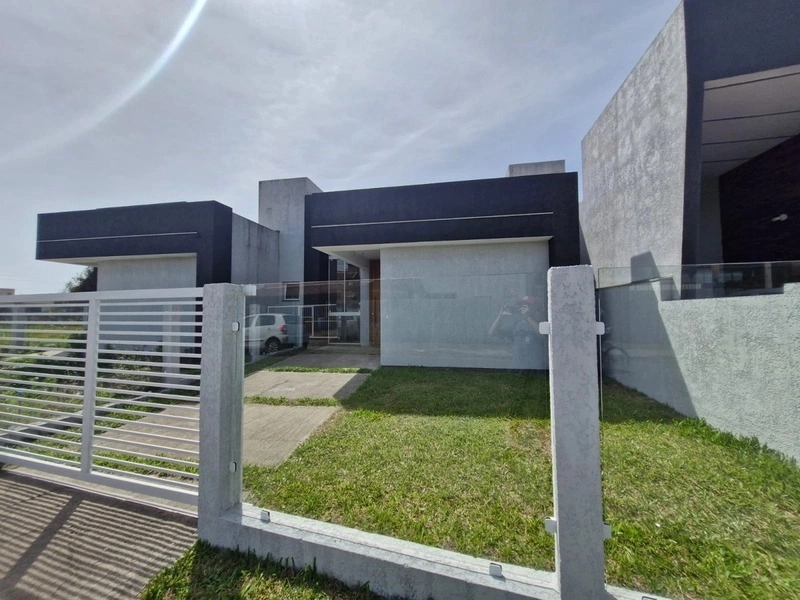 Casa com 2 dormiitórios próxima da praia: 4ª foto da galeria de imagens do imóvel