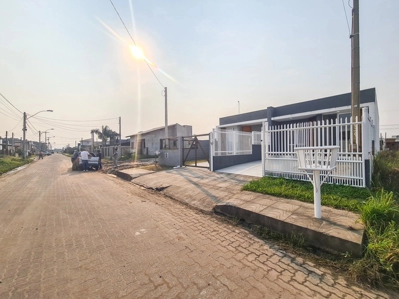 Casa no loteamento Guarani com 2 dormitórios: 3ª foto da galeria de imagens do imóvel
