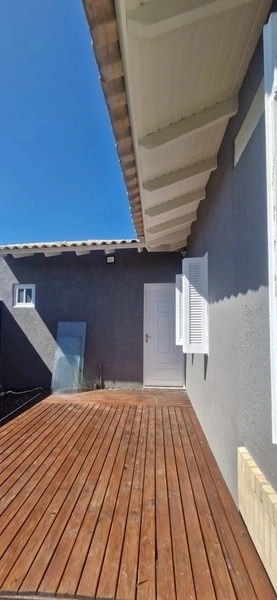 Casa de esquina com 3 dormitórios e área gourmet a 150m da praia: 30ª foto da galeria de imagens do imóvel