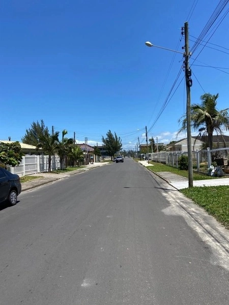 TERRENO A 2 QUADRAS DO MAR: 6ª foto da galeria de imagens do imóvel