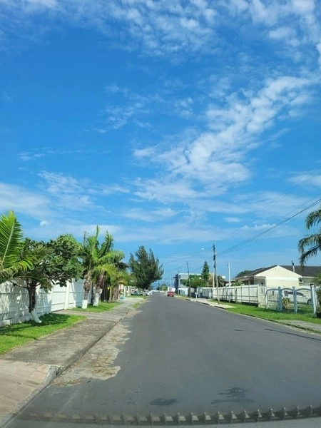 TERRENO A 2 QUADRAS DO MAR: 4ª foto da galeria de imagens do imóvel