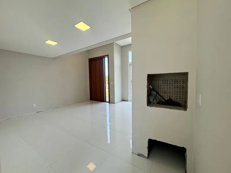 CASA ALTO PADRÃO 3 DORMITÓRIOS PRÓXIMO AO MAR: 7ª foto da galeria de imagens do imóvel
