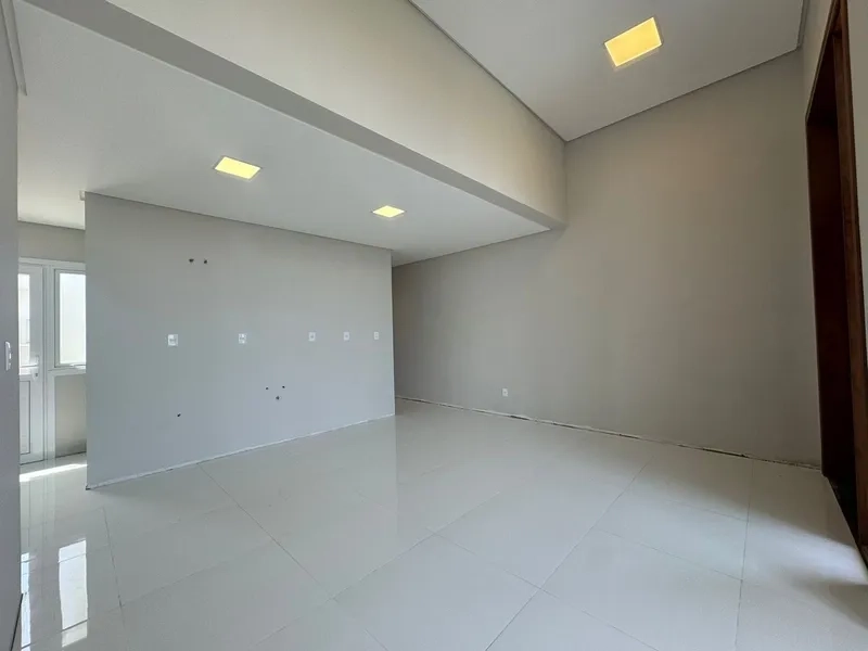 CASA ALTO PADRÃO 3 DORMITÓRIOS PRÓXIMO AO MAR: 5ª foto da galeria de imagens do imóvel