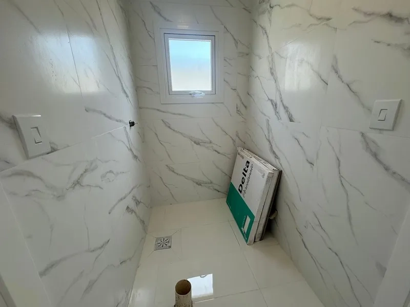 CASA ALTO PADRÃO 3 DORMITÓRIOS PRÓXIMO AO MAR: 12ª foto da galeria de imagens do imóvel