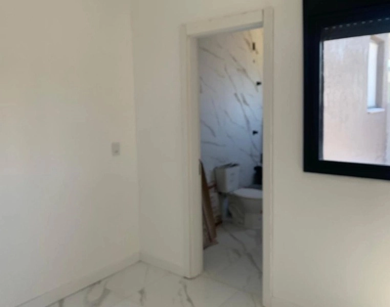 Casa de esquina com 2 dormitórios: 7ª foto da galeria de imagens do imóvel
