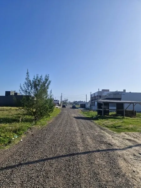 Terreno com ótima localização e posição solar: 3ª foto da galeria de imagens do imóvel