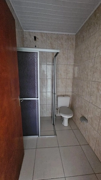 Casa com boa localização com 2 dormitórios: 9ª foto da galeria de imagens do imóvel