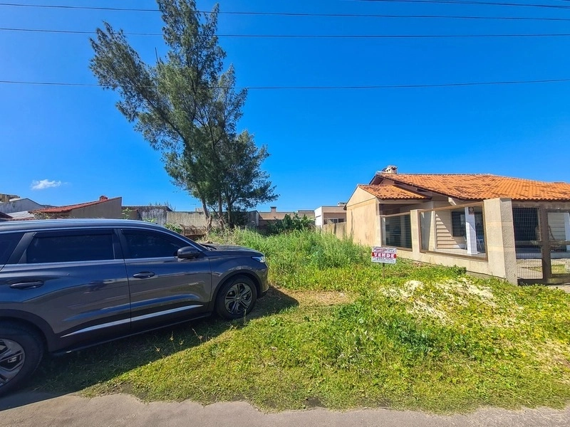 Para investidor - Terreno ideal para construção de geminadas: 2ª foto da galeria de imagens do imóvel