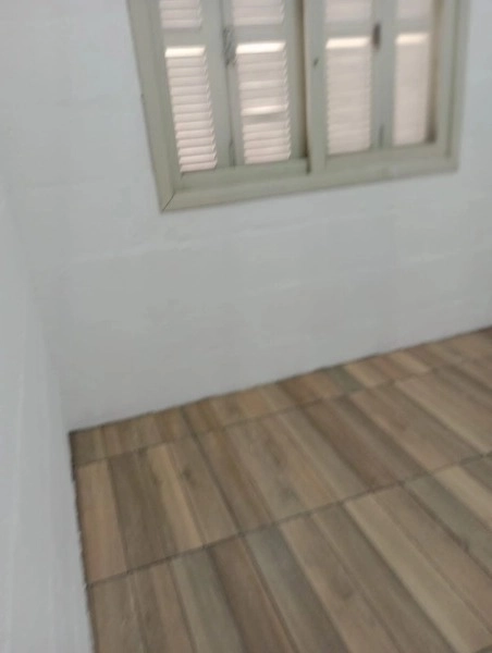 CASA 2 DORMITÓRIOS - TERRENO 300M² - 1 QUADRA DA AV PARAGUASSU: 7ª foto da galeria de imagens do imóvel