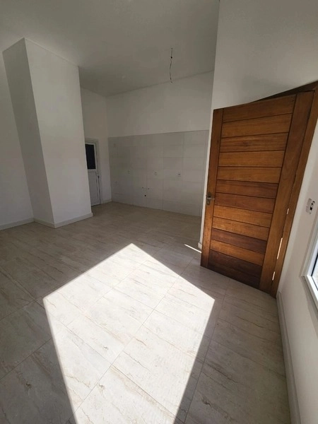 Casa na avenida a menos de 100 metros do mar!: 14ª foto da galeria de imagens do imóvel