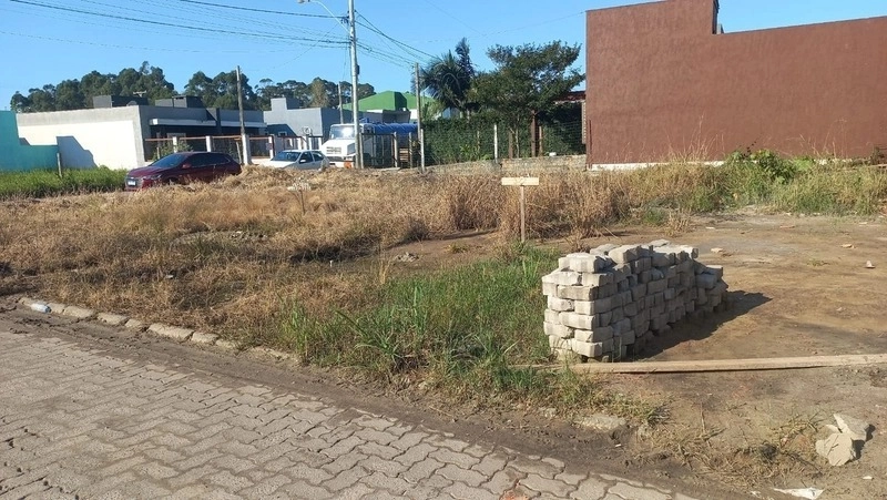 Atenção investidor terreno pronto para construir.: 2ª foto da galeria de imagens do imóvel