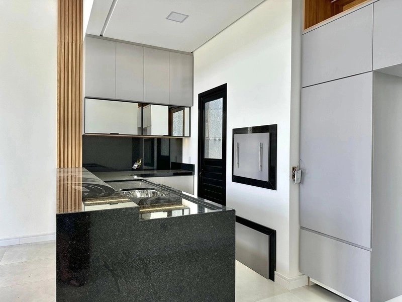 Casa 3 Dormitórios - Alto Padrão: 15ª foto da galeria de imagens do imóvel