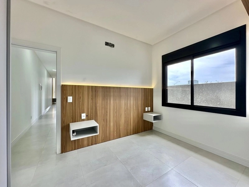 Casa 3 Dormitórios - Alto Padrão: 9ª foto da galeria de imagens do imóvel