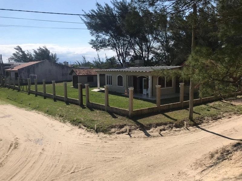 Casa na Beira Mar de Capão da Canoa - Há 3 km do centro da cidade: 11ª foto da galeria de imagens do imóvel