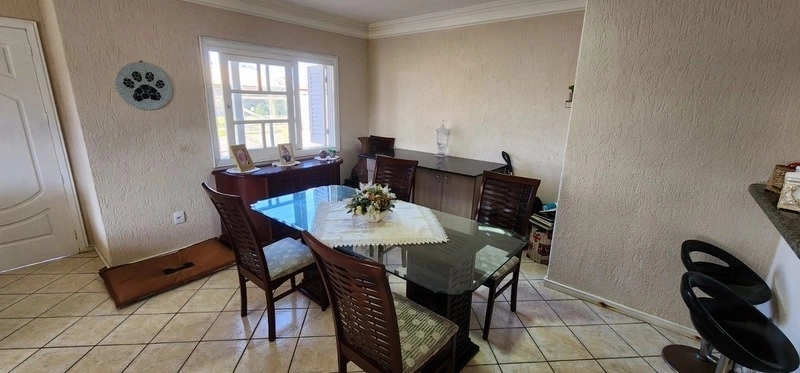 Casa à 3 quadras do mar com 3 dormitórios no bairro Zona Norte: 4ª foto da galeria de imagens do imóvel