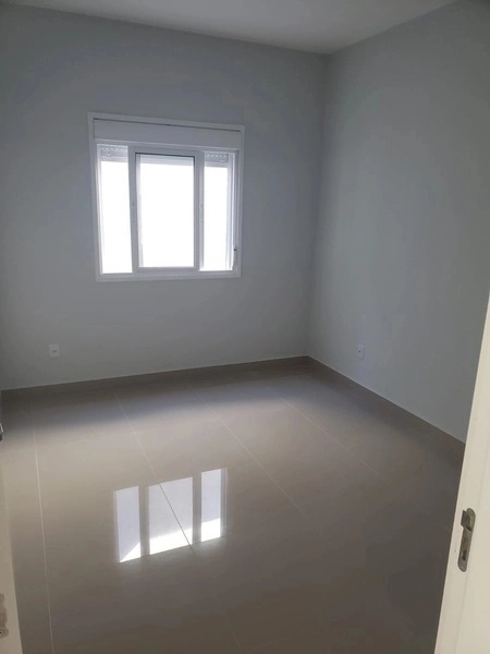 Casa com dois dormitórios próxima a praia: 8ª foto da galeria de imagens do imóvel