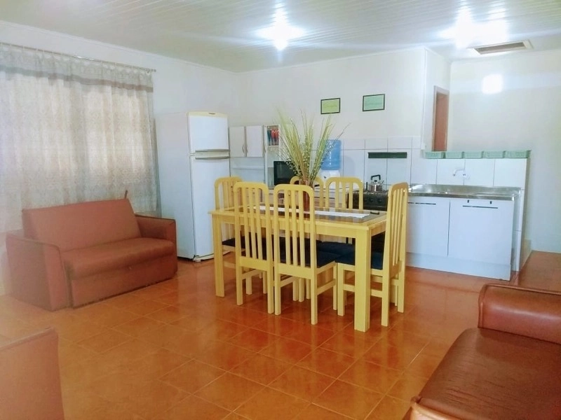 Casa com 2 dormitórios próxima a praia na Zona Norte: 5ª foto da galeria de imagens do imóvel