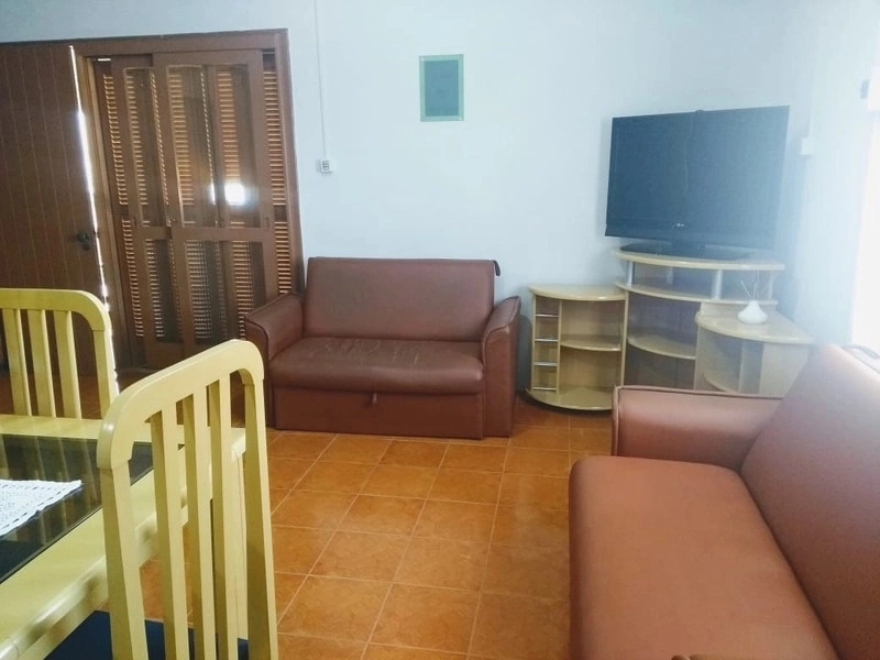 Casa com 2 dormitórios próxima a praia na Zona Norte: 3ª foto da galeria de imagens do imóvel