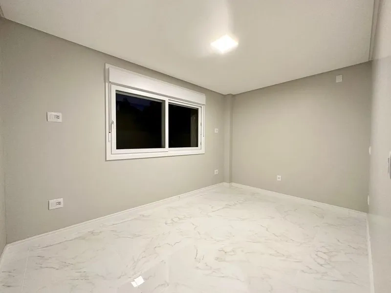 Casa Geminada com Alto Padrão de Construção no Jardim Beira Mar!: 2ª foto da galeria de imagens do imóvel