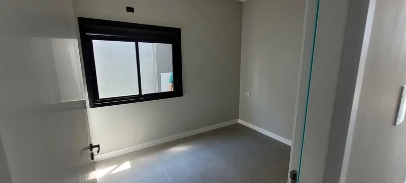 EXCELENTE CASA EM BAIRRO DE MORADORES: 5ª foto da galeria de imagens do imóvel