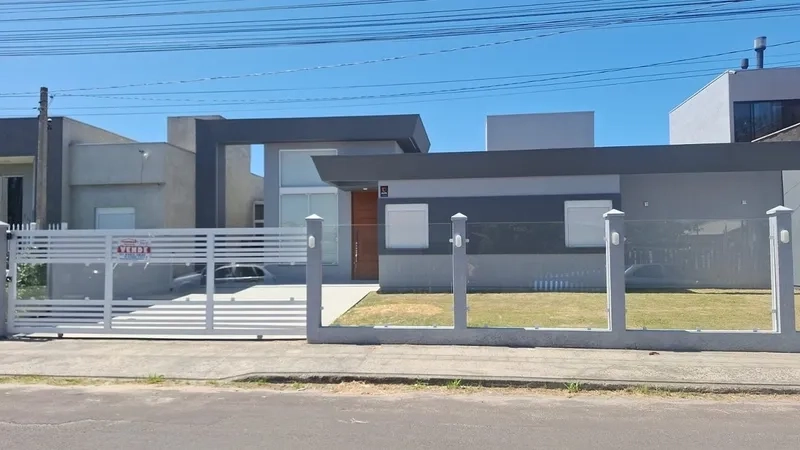 Sua chance de ter a casa que sempre sonhou, na praia !: 1ª foto da galeria de imagens do imóvel