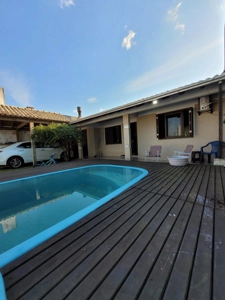 EXCELENTE CASA DE 3 DORMITORIOS COM PISCINA: 20ª foto da galeria de imagens do imóvel