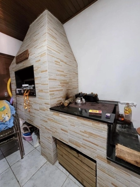 EXCELENTE CASA DE 3 DORMITORIOS COM PISCINA: 7ª foto da galeria de imagens do imóvel