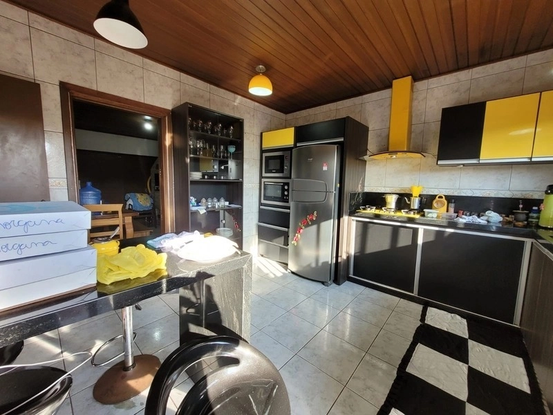 EXCELENTE CASA DE 3 DORMITORIOS COM PISCINA: 13ª foto da galeria de imagens do imóvel