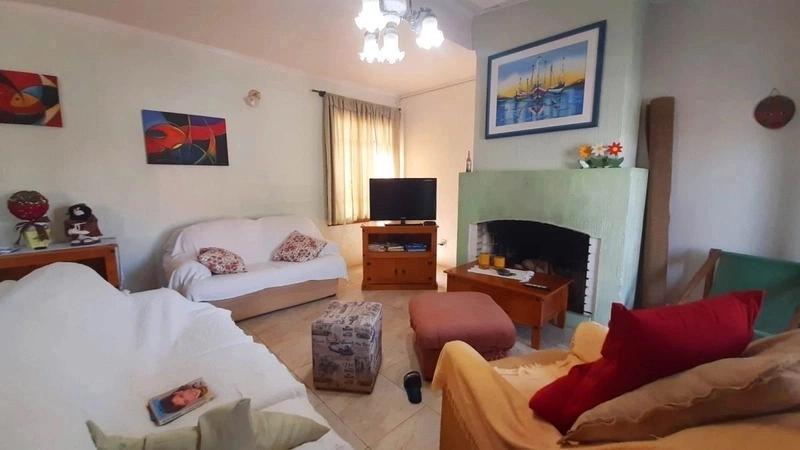 Ótima casa 1 quadra do mar 3 dormitórios + dependência - ampla: 23ª foto da galeria de imagens do imóvel