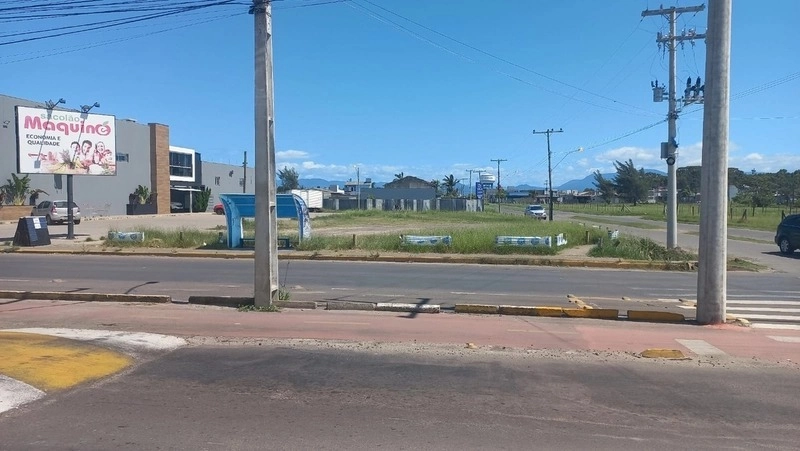 TERRENO NO BAIRRO GUARANI DE ESQUINA NA PARAGUASSÚ: 3ª foto da galeria de imagens do imóvel