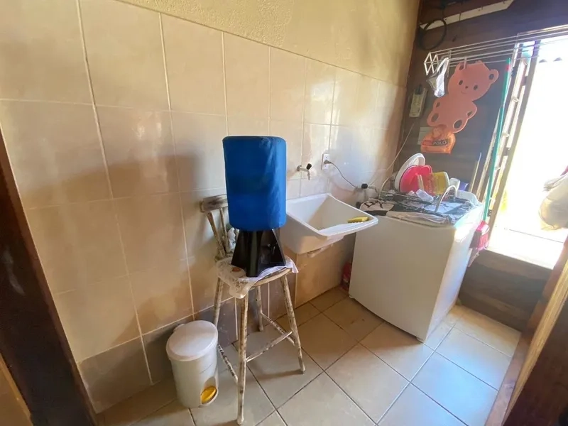 Duas casas no mesmo terreno: 4ª foto da galeria de imagens do imóvel
