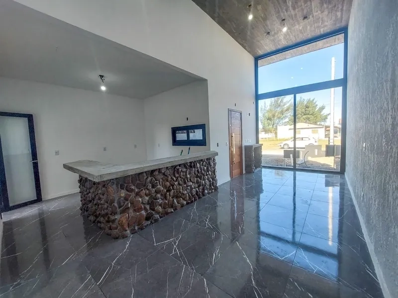 EXCELENTE CASA COM 3 DORMITÓRIOS NO JARDIM BEIRA MAR- OPORTUNIDADE!: 5ª foto da galeria de imagens do imóvel