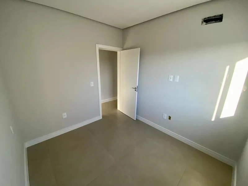 Excelente casa 3 quartos ,sendo 1 suite ,perto do mar de Capão da Cano: 18ª foto da galeria de imagens do imóvel