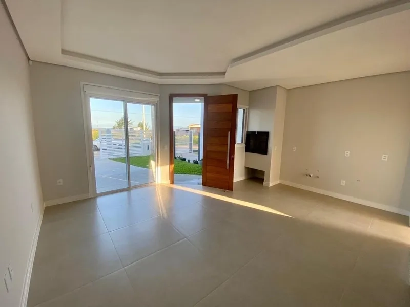 Excelente casa 3 quartos ,sendo 1 suite ,perto do mar de Capão da Cano: 4ª foto da galeria de imagens do imóvel