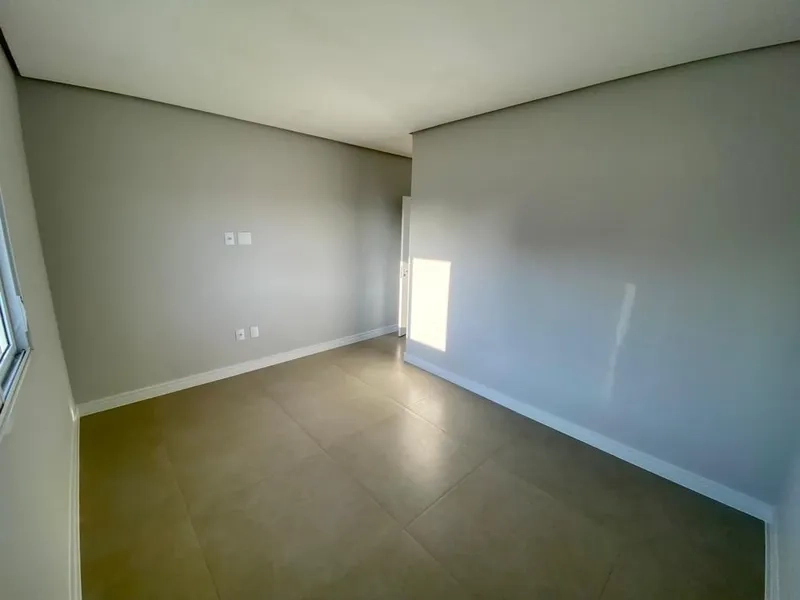 Excelente casa 3 quartos ,sendo 1 suite ,perto do mar de Capão da Cano: 23ª foto da galeria de imagens do imóvel