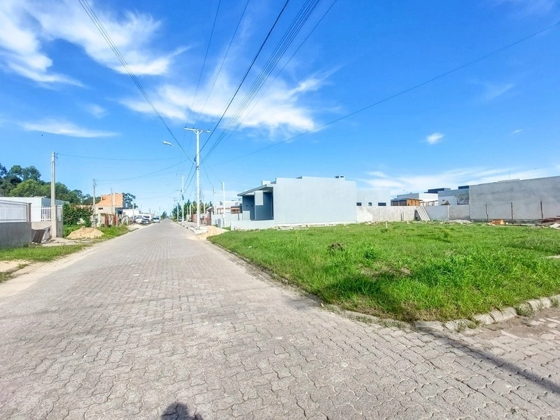 Terreno bem localizado com ótimo tamanho: 3ª foto da galeria de imagens do imóvel