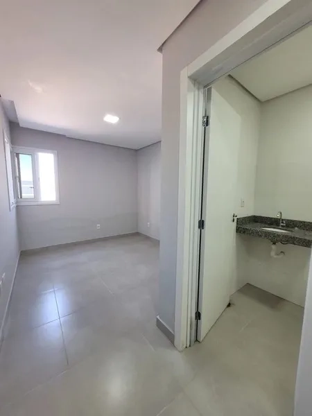 Linda casa em frente à praça!: 11ª foto da galeria de imagens do imóvel