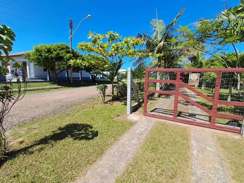 Oportunidade Única em Terreno de Esquina! Duas Quadras do Mar!: 15ª foto da galeria de imagens do imóvel