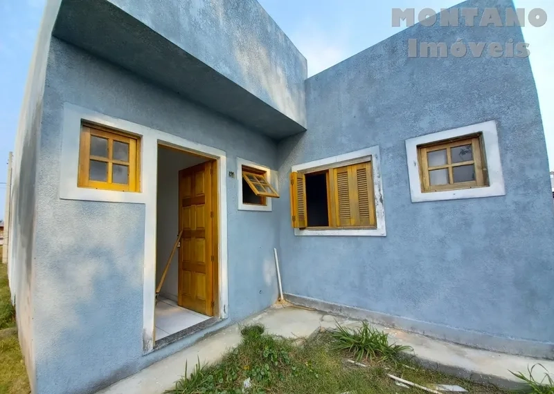 Casa 2 dormitórios (1 suíte) - região de moradores fixos em Capão