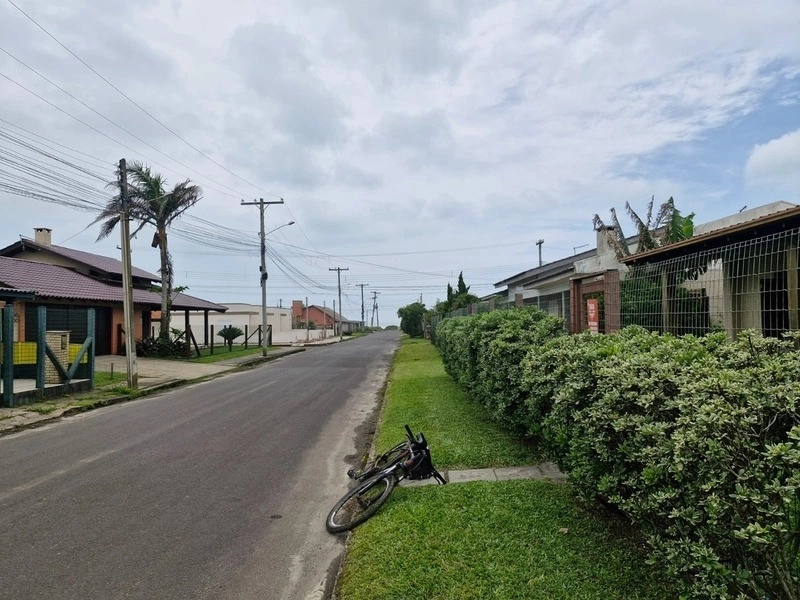 Imóvel Espaçoso e Mobiliado com Churrasqueira e Lareira - Excelente: 2ª foto da galeria de imagens do imóvel