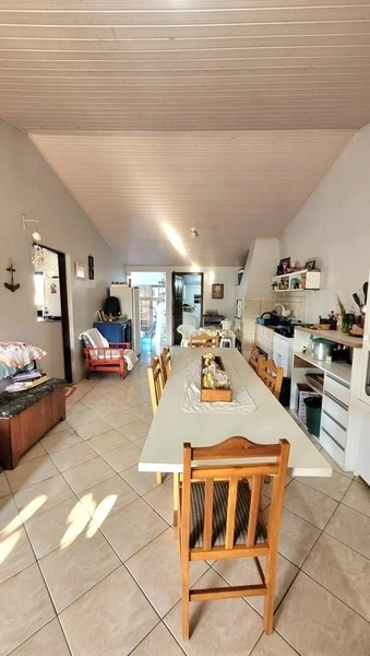 LINDA CASA 2 DORMITÓRIOS A POUCOS METROS DO MAR: 13ª foto da galeria de imagens do imóvel