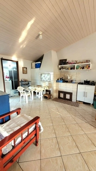LINDA CASA 2 DORMITÓRIOS A POUCOS METROS DO MAR: 5ª foto da galeria de imagens do imóvel