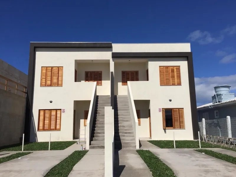 Dois apartamentos de 2 dormitórios: 1ª foto da galeria de imagens do imóvel