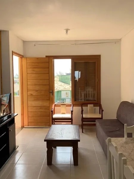 Dois apartamentos de 2 dormitórios: 3ª foto da galeria de imagens do imóvel