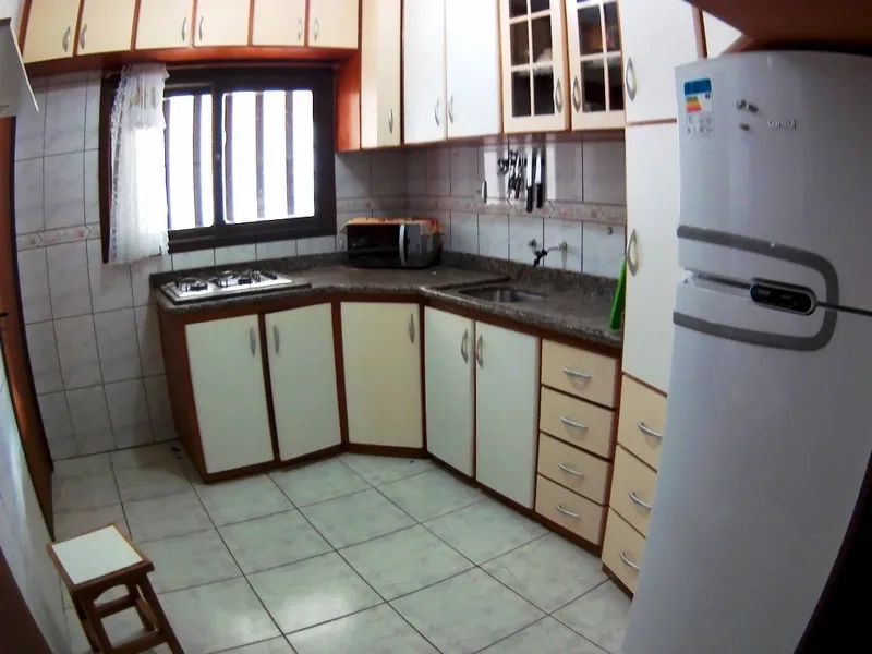 Casa diferenciada em Capão da Canoa ! 3 dorm - mezanino c/ vista mar: 1ª foto da galeria de imagens do imóvel