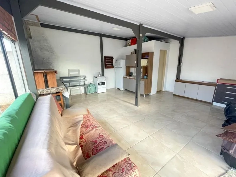 Casa a 150m da praia com 3 dormitórios: 7ª foto da galeria de imagens do imóvel